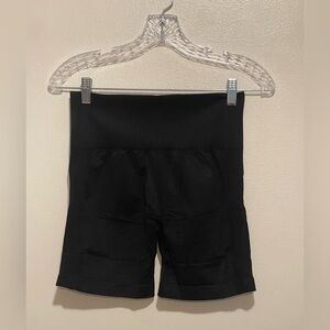 QIJ Black High-waisted shapeware shorts NWOT
